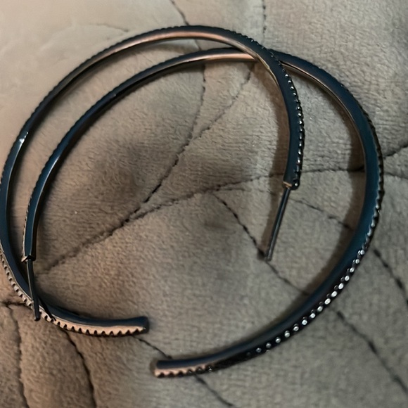 Black Spinel 925 Sterling Silver w/ Black Rhodium Plate Hoop Earrings - Picture 7 of 7